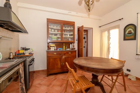 Villa a Leivi, Genoa, Leivi - € 250.000 | Ref: AV - foto 8