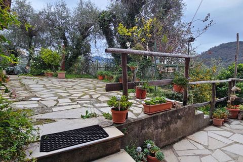 Villa i Chiavari, Genoa, Chiavari - € 210.000 | Ref: AV2 - foto 2