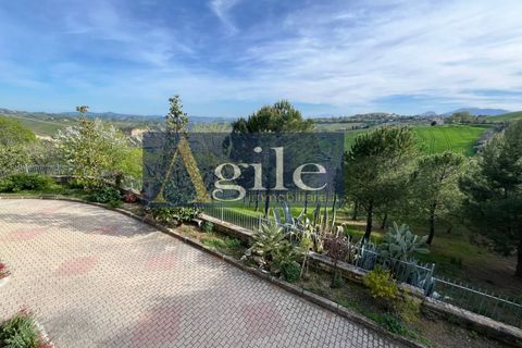Villa a Offida, Ascoli Piceno, Offida - € 380.000 | Ref: 3004 - foto 8