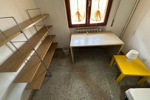 Apartament a Pisa, Pisa, Pisa - € 250/mes | Ref: 2025087 - foto 2