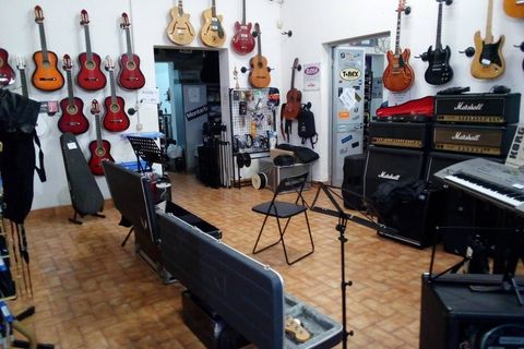 L'establiment comercial a Collesalvetti, Livorno, Collesalvetti - € 1.500/mes | Ref: 2018LI076 - foto 12