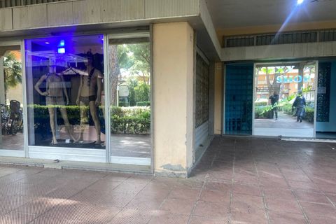 Erhvervsejendom i Cecina, Livorno, Cecina - € 120.000 | Ref: 2024Li068 - foto 12