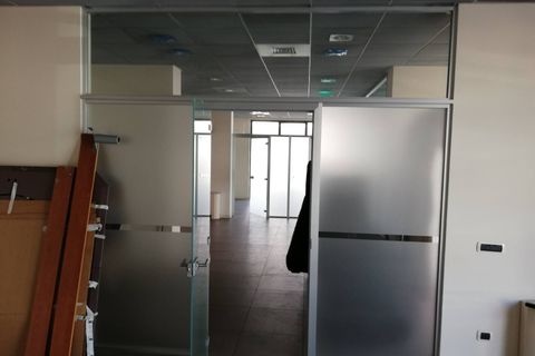 L'establiment comercial a Altopascio, Lucca, Altopascio - € 2.500/mes | Ref: 2019LU024 - foto 8