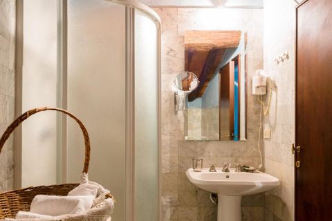Apartament a Lucca, Lucca, Lucca - € 900/mes | Ref: 2019LU053 - foto 10