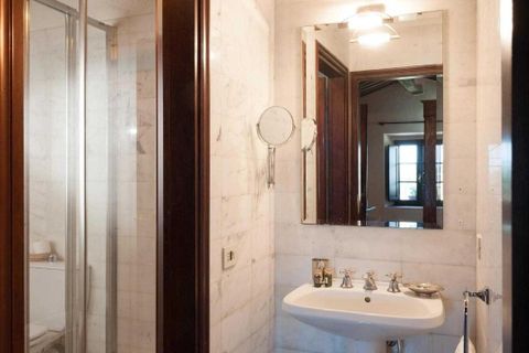 Apartament a Lucca, Lucca, Lucca - € 2.500/mes | Ref: 2019LU056 - foto 8