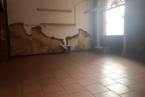 L'establiment comercial a Altopascio, Lucca, Altopascio - € 650/mes | Ref: 2020LU164 - foto 2