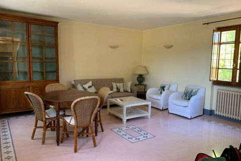 Villa a Camaiore, Lucca, Camaiore - € 2.000/mes | Ref: 2021VI018 - foto 3