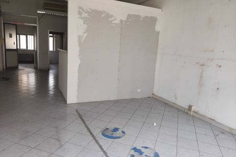 L'establiment comercial a Altopascio, Lucca, Altopascio - € 1.200/mes | Ref: 2022LU017 - foto 9