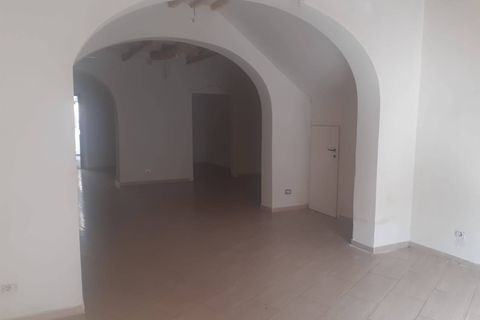 Erhvervsejendom i Lucca, Lucca, Lucca - € 140.000 | Ref: 2023Lu011 - foto 5