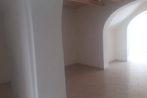 Erhvervsejendom i Lucca, Lucca, Lucca - € 140.000 | Ref: 2023Lu011 - foto 4