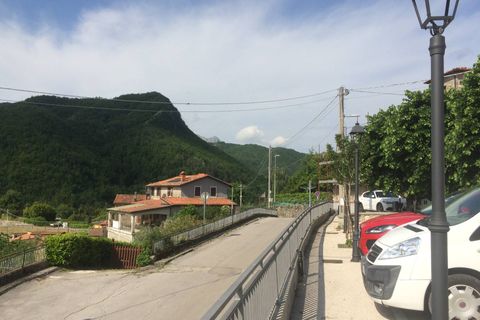 Villa a Molazzana, Lucca, Molazzana - € 50.000 | Ref: 2023lu019 - foto 3