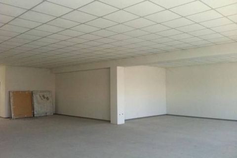 L'establiment comercial a Altopascio, Lucca, Altopascio - € 15.000/mes | Ref: 2024Lu008 - foto 6