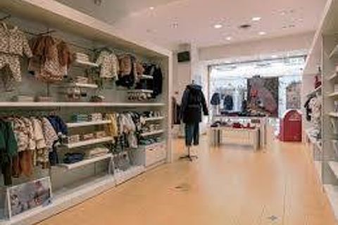 L'establiment comercial a Altopascio, Lucca, Altopascio - € 15.000/mes | Ref: 2024Lu008 - foto 7