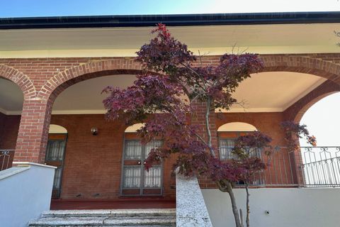 Villa i Curtatone, Mantua, Curtatone - € 535.000 | Ref: 5684 - foto 1