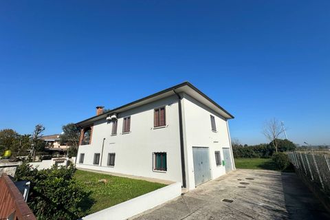 Villa i Curtatone, Mantua, Curtatone - € 535.000 | Ref: 5684 - foto 11