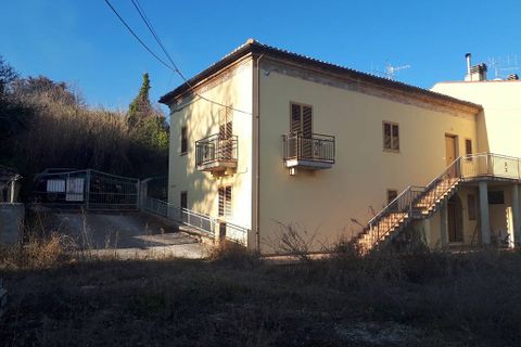 Villa a Teramo, Teramo, Teramo - € 185.000 | Ref: 328 - foto 2