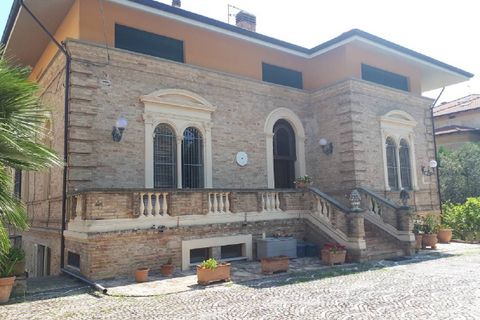 Villa i Giulianova, Teramo, Giulianova - € 1.400.000 | Ref: 389 - foto 1
