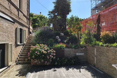 Villa i Giulianova, Teramo, Giulianova - € 1.400.000 | Ref: 389 - foto 41