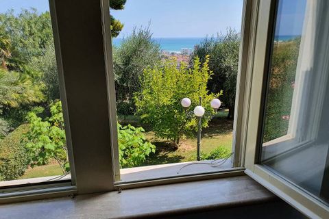 Villa i Giulianova, Teramo, Giulianova - € 1.400.000 | Ref: 389 - foto 44