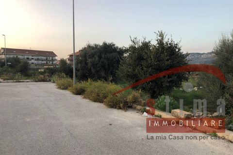 Helårsgrund i Floridia, Siracusa, Floridia - € 70.000 | Ref: 3007 - foto 4