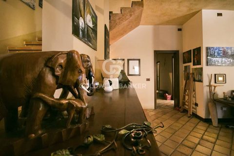 Villa i Formigine, Modena, Formigine - € 835.000 | Ref: CBI132-1802-73 - foto 41