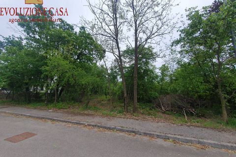 Helårsgrund i Sagrado, Gorizia, Sagrado - € 115.000 | Ref: 1503 - foto 1