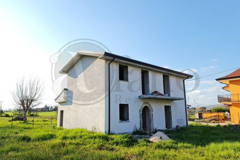 Landejendom i Ceprano, Frosinone, Ceprano - € 69.000 | Ref: 112 - foto 1