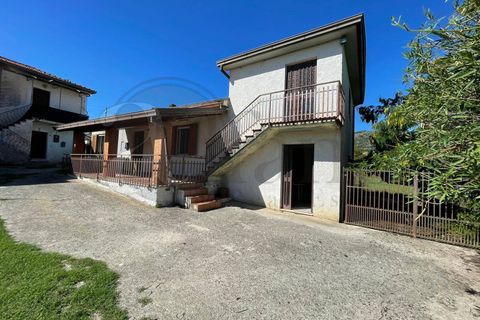 Villa a Colfelice, Frosinone, Colfelice - € 52.000 | Ref: AC99-149-1148 - foto 2