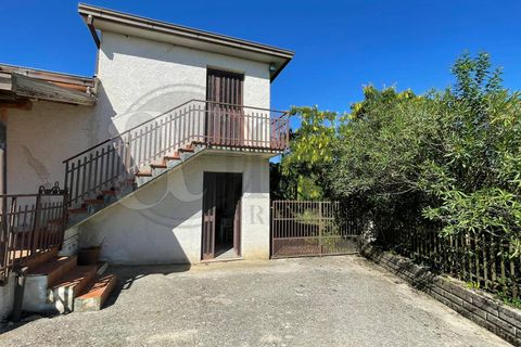 Villa a Colfelice, Frosinone, Colfelice - € 52.000 | Ref: AC99-149-1148 - foto 32