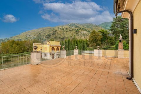 Villa a Cassino, Frosinone, Cassino - € 1.000.000 | Ref: AC99-149-1363 - foto 49