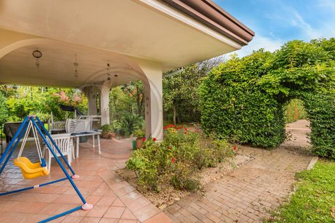 Villa i Ceprano, Frosinone, Ceprano - € 480 000 | Ref: AC99-149-1371 - foto 11