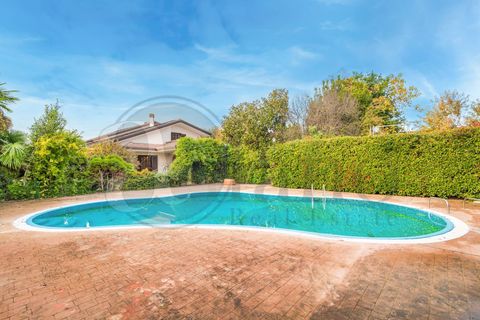 Villa i Ceprano, Frosinone, Ceprano - € 480 000 | Ref: AC99-149-1371 - foto 14