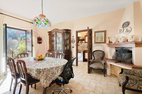 Villa a Falvaterra, Frosinone, Falvaterra - € 130.000 | Ref: AC99-149-1381 - foto 2
