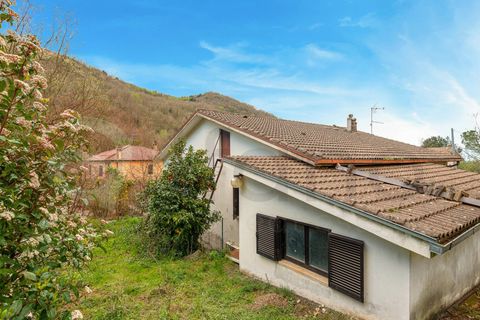 Villa a Falvaterra, Frosinone, Falvaterra - € 130.000 | Ref: AC99-149-1381 - foto 6