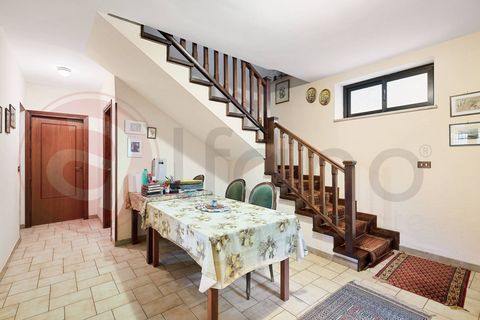 Villa a Falvaterra, Frosinone, Falvaterra - € 130.000 | Ref: AC99-149-1381 - foto 11