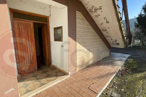 Villa a Roccasecca, Frosinone, Roccasecca - € 133.000 | Ref: AC99-149-1385 - foto 16