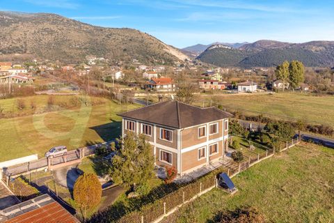 Villa i Arce, Frosinone, Arce - € 275.000 | Ref: AC99-149-1401 - foto 47