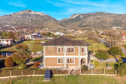 Villa i Arce, Frosinone, Arce - € 275.000 | Ref: AC99-149-1401 - foto 49