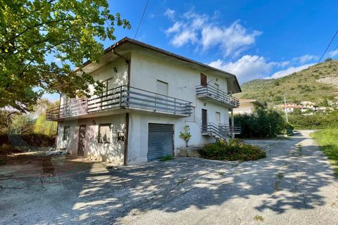 Villa a Arce, Frosinone, Arce - € 60.000 | Ref: AC99-149-1450 - foto 3