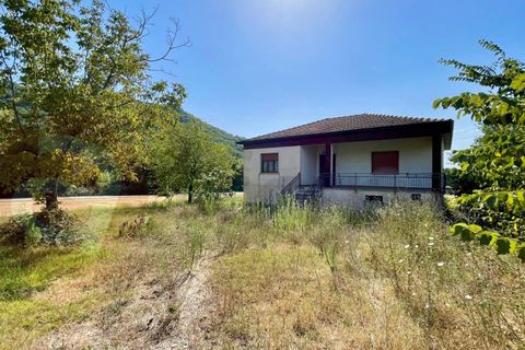 Villa i Arce, Frosinone, Arce - € 171.000 | Ref: AC99-149-1505 - foto 1