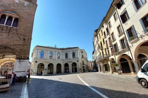 Erhvervsejendom i Treviso, Treviso, Treviso - € 100.000 | Ref: 798 - foto 8