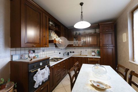 Villa a Ghedi, Brescia, Ghedi - € 345.000 | Ref: 6415062020-1128 - foto 5
