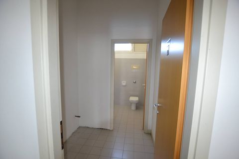 L'establiment comercial a Limena, Padua, Limena - € 1.100/mes | Ref: 1355 - foto 6