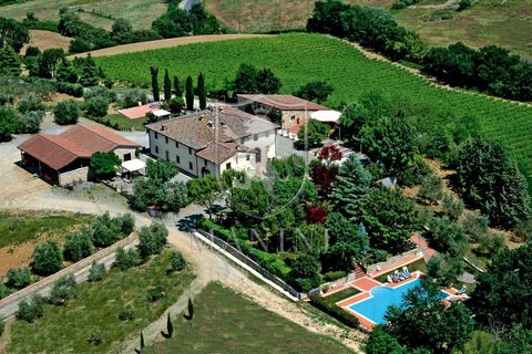 Landejendom i Poggibonsi, Siena, Poggibonsi - € 3.900.000 | Ref: 360 - foto 2