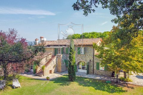 Landejendom i Cortona, Arezzo, Cortona - € 1.090.000 | Ref: 390 - foto 2