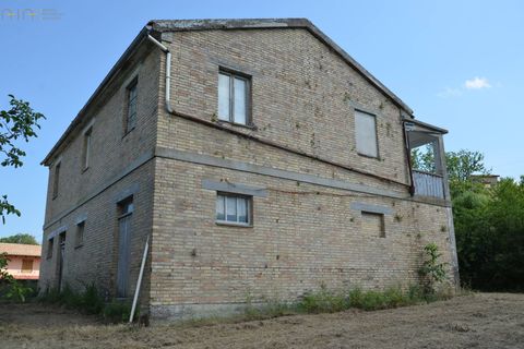 Landejendom i Castignano, Ascoli Piceno, Castignano - € 98.000 | Ref: 28235 - foto 22