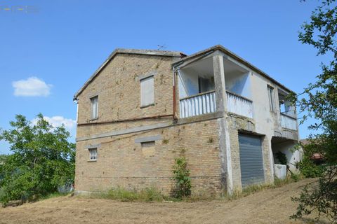 Landejendom i Castignano, Ascoli Piceno, Castignano - € 98.000 | Ref: 28235 - foto 23