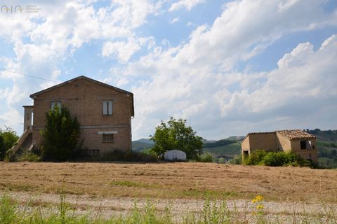 Landejendom i Castignano, Ascoli Piceno, Castignano - € 98.000 | Ref: 28235 - foto 24