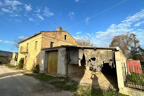 Landejendom i Castignano, Ascoli Piceno, Castignano - € 98.000 | Ref: 33195 - foto 5