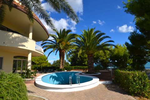 Villa i Colonnella, Teramo, Colonnella - € 750.000 | Ref: 17764 - foto 7